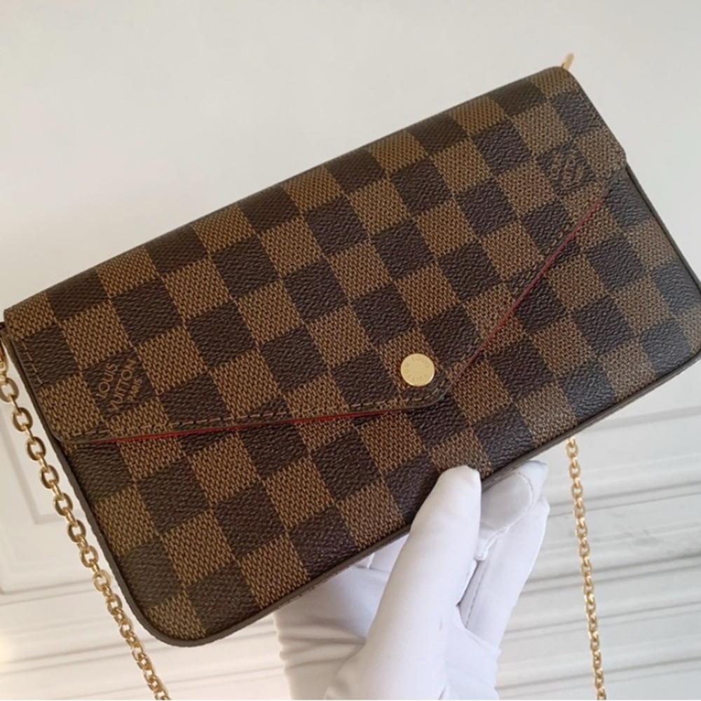 Checkered Brown Crossbody Bag!!! 😍😍😍😍